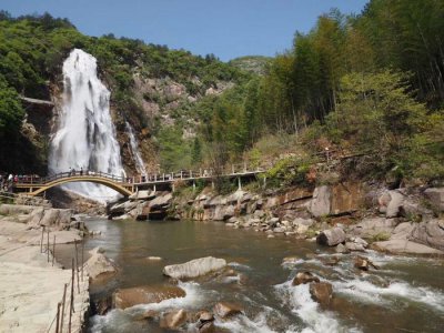 ​游览 安徽省 安庆市 岳西县 大别山彩虹瀑布