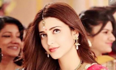 ​印度的富人区,从来都不缺少美女,在看看平民窟,这差距真的大