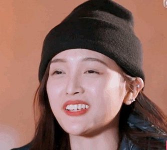 ​又一个换头宝？吴宣仪被质疑整容痕迹明显，网友：整没整一目了然