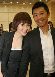 ​有一种＂基因＂叫袁泉，10岁女儿长相太高级，真是个美人胚子