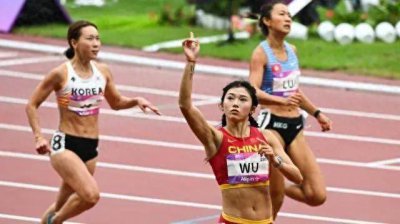 ​吴燕妮，一个在中国体育圈中引起热议的名字。