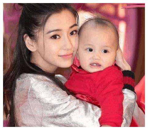 杨颖肚子大到藏不住？黄晓明喊话回家待产，跑男纷纷送上祝福！