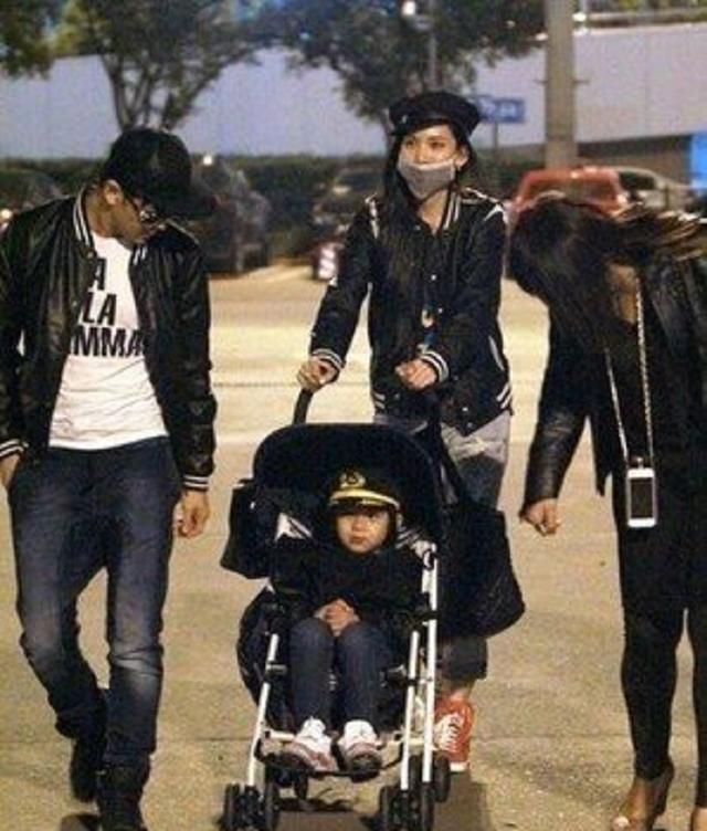 林志颖35岁老婆曝光，女神气质魔鬼身材，网友：3个孩子的妈？