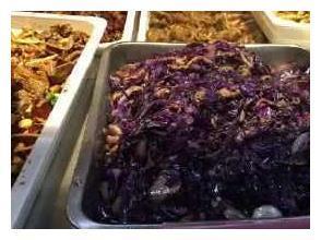 女生连拍四年大学饭菜，称好像没办法再继续更新了，网友们炸锅了