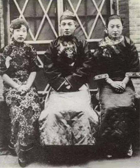 “东方女魔”川岛芳子的老照片