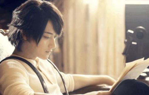 黄子韬漫画脸，二次元形象大受欢迎！