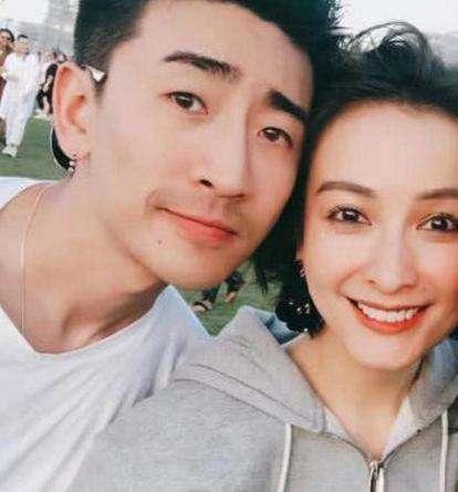 吴昕突然官宣恋情，男方竟然是熟悉的他，网友：兜兜转转还是你
