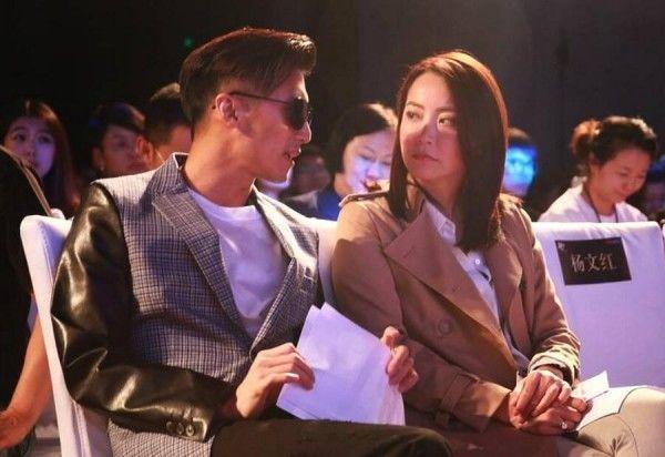 谢霆锋被曝与霍汶希大婚，假消息！