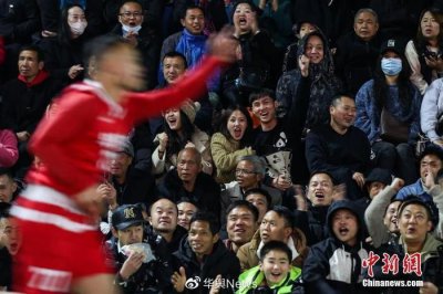 ​WE评丨谁不渴望自己身边也有“村BA”？