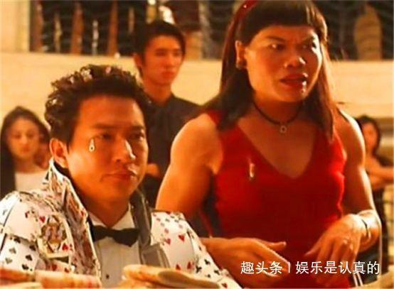 被老婆抛弃，穷到几乎破产，如今东山再起，他是星爷御用的丑角