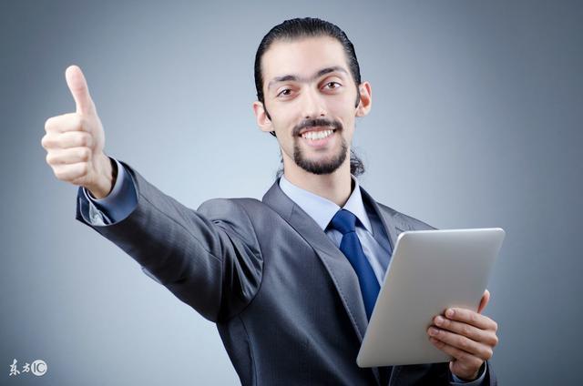 李嘉诚的红颜知己：掌握全局，才能在职场上走得更远