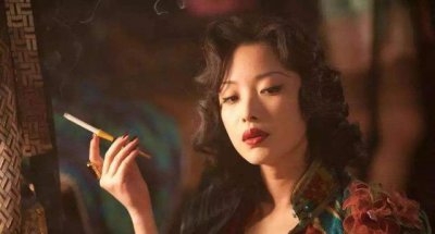 ​东方旗袍有多美？倪妮让你眼前不只是惊艳，美艳国民风你爱了吗