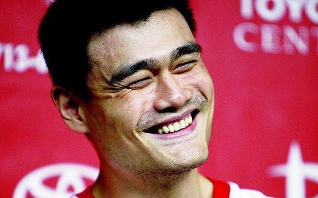 国人骄傲！盘点姚明在NBA的高光时刻