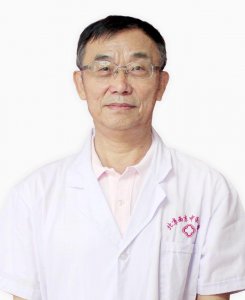 ​全国周围血管十大名医榜首杨博华 周围血管科带头人杨博华