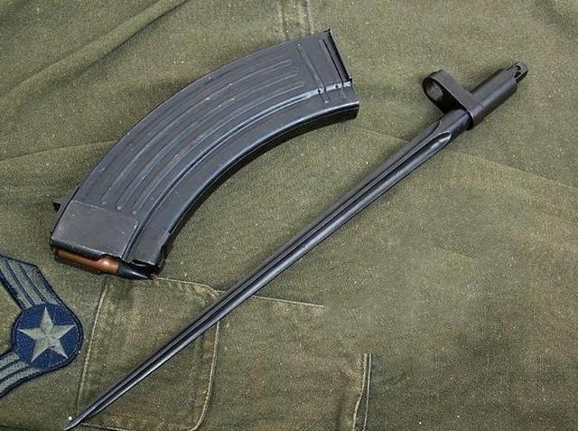 阳光下的利刃：国产的十把军用刺刀，你喜欢第几把？