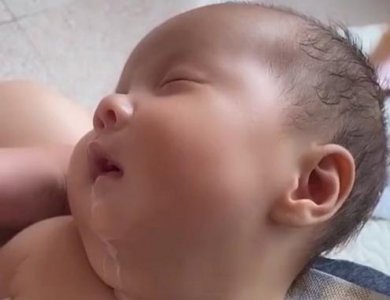 ​尿不湿界“醉仙儿”醉奶到无法自拔，雪花不飘我不飘？