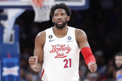 ​28岁恩比德和28岁姚明，得分数据对比，才发现他被低估了