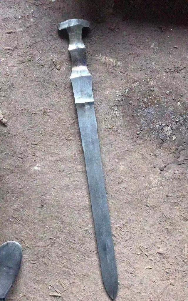 「鉴赏」日本三大神器之一草薙剑