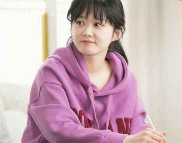 都说赵丽颖和张娜拉长得像，7张只有一张是赵丽颖，你能找出来吗