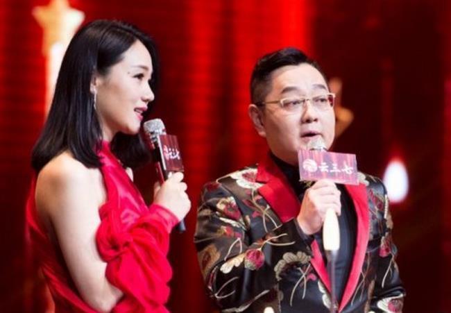 为婚姻家庭果断放弃自己的事业，低调结婚生子，丈夫是何许人？