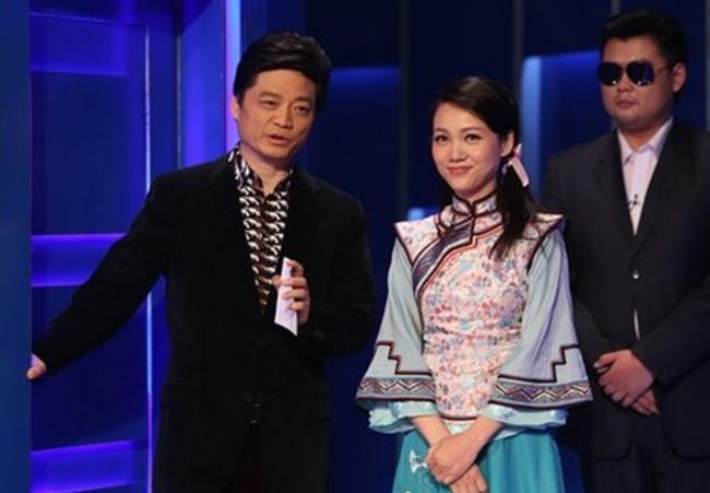 为婚姻家庭果断放弃自己的事业，低调结婚生子，丈夫是何许人？