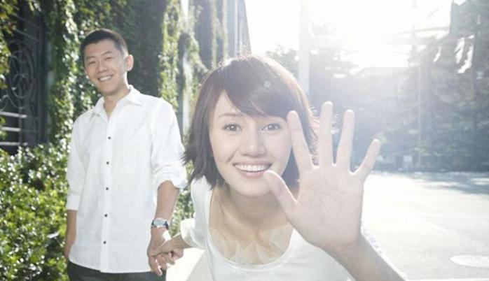 袁泉微博晒美照 这样的高级脸简直美到窒息！