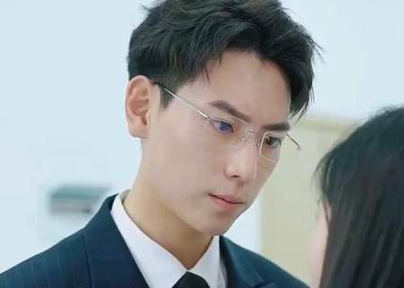 他选择白月光我转身离开短剧演员介绍，主演是谁