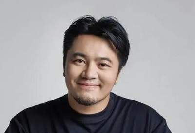 流鱼电视剧是谁导演的，主演是谁