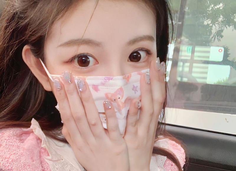 怀孕八个月，我逼着他和我登记，他总是找各种理由，直到我摔了碗