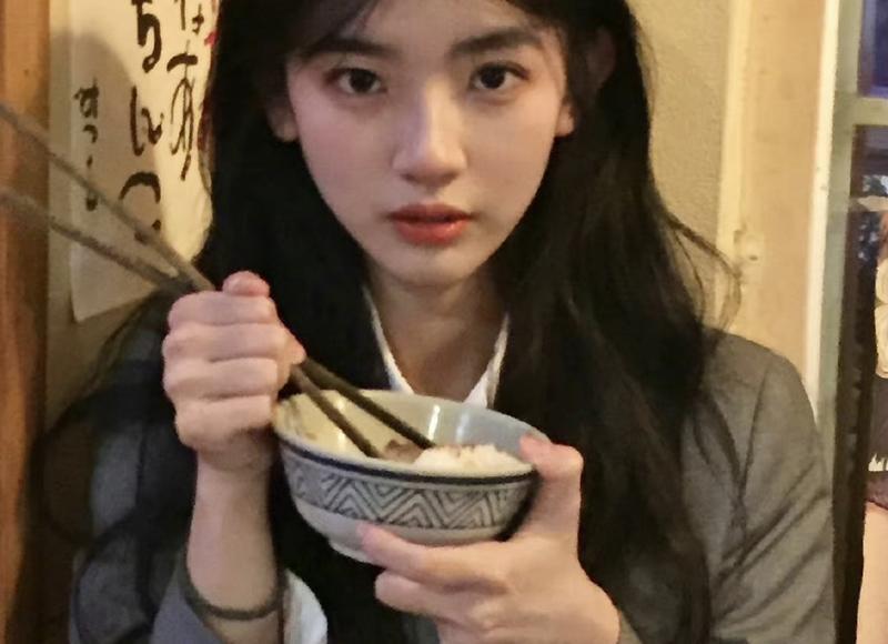 老公不给我买生日礼物，看到他的花呗，我感动得落泪