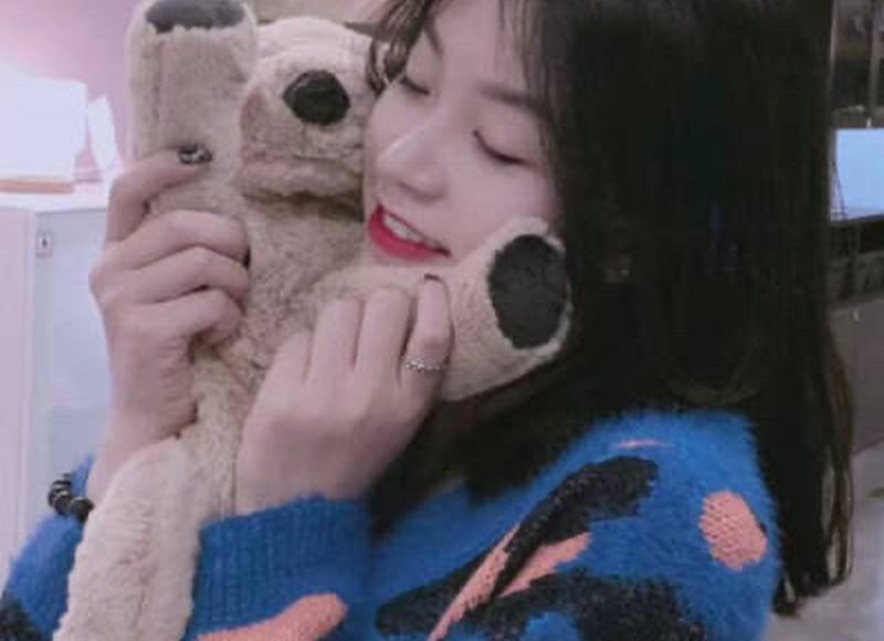  我曾经是人人唾弃的小三，但是现在老公又背着我出轨了