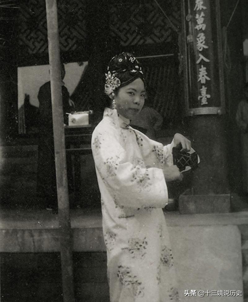 皇妃文绣老照片：事帝九年未蒙一幸，虽没婉容漂亮但结局要好很多