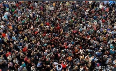 ​切茜娅、昔拉、玛伊雅弥＝美国