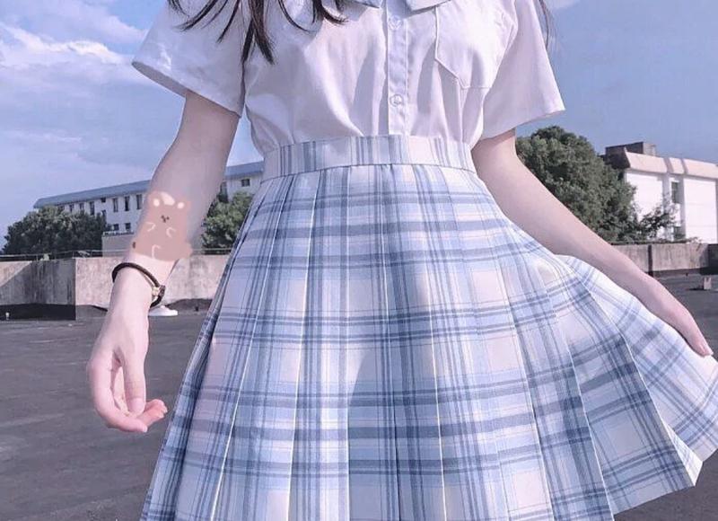 回家打弟弟抖音案牍（打弟弟要趁早的说说）