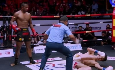 ​播求最新比赛，佐藤嘉洋被一拳KO！十余年大仇得报