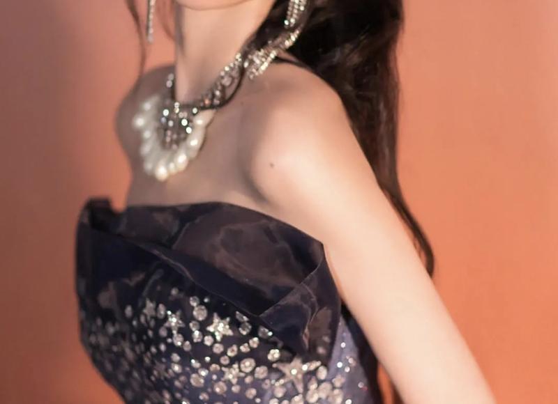 哄女朋友说晚安的话(哄女朋友睡觉的100句话)