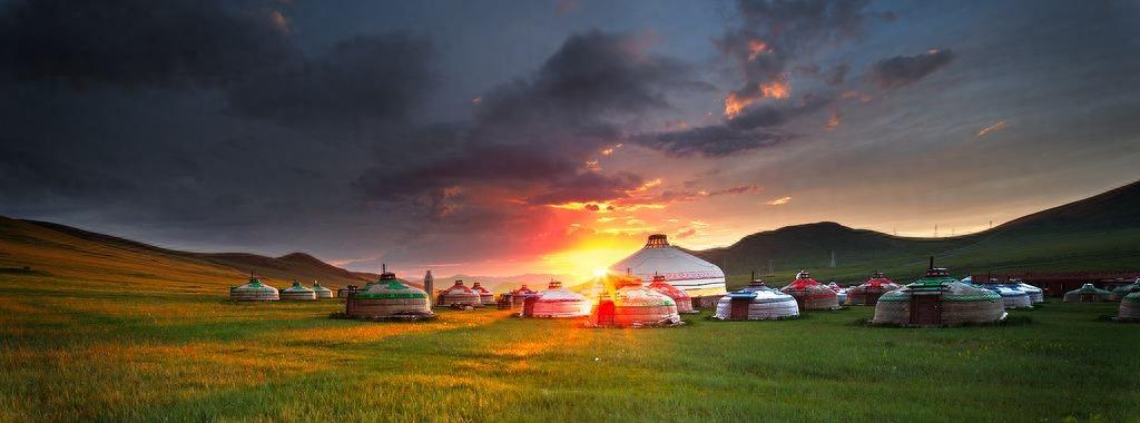 如今，现在的内蒙古人，如何看待现在的蒙古国人？