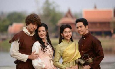 ​泰剧《天生一对》古装穿越爱情喜剧 Pope和Bella新CP有惊喜