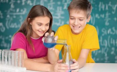 ​《爸爸，我恨你》，这是一篇小学生的作文，看哭了无数的老师家长