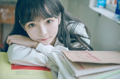 ​背着老婆出轨的男人，伤害了多少家庭？