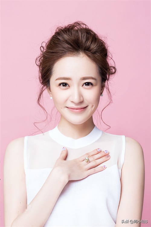 赵圆圆，娱乐圈影视女演员，是具有潜力的女明星