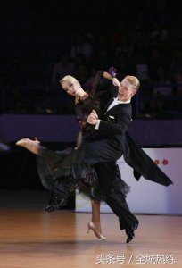 ​「体育舞蹈小百科」标准舞之狐步舞