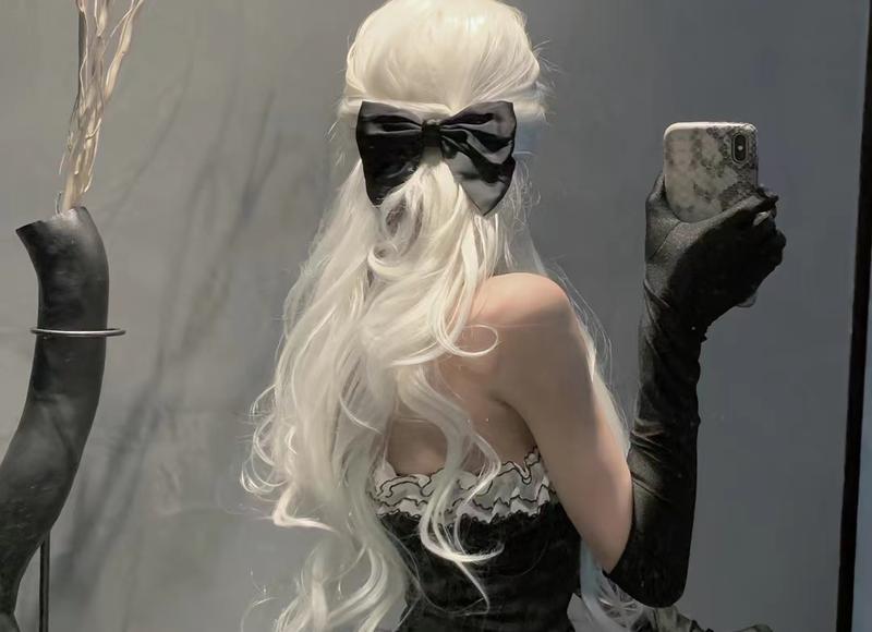 男生看到惊艳的女生什么表现