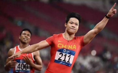 ​百米跑进10秒内有多难？两亿人才出现2个，苏炳添是黄种人的骄傲