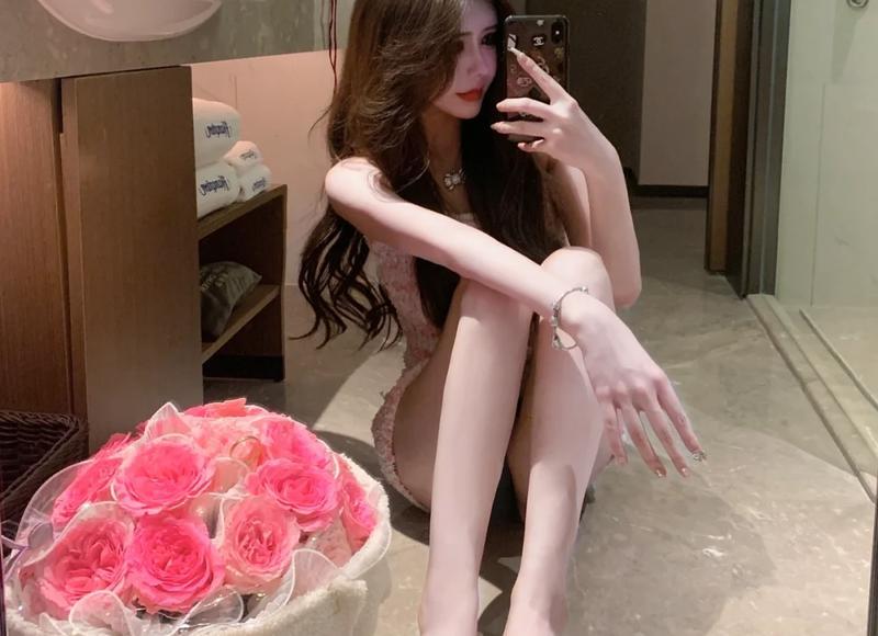 敬你一杯烈酒，往事我不回头