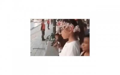 ​怎么和女孩子聊天她才愿意和你聊？