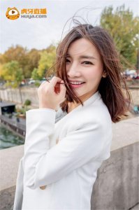 ​虎牙直播1亿豪赌Miss Miss身价完爆若风小智