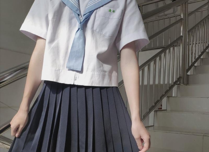 哄女孩开心的幽默话语（哄女生开心的100句话）