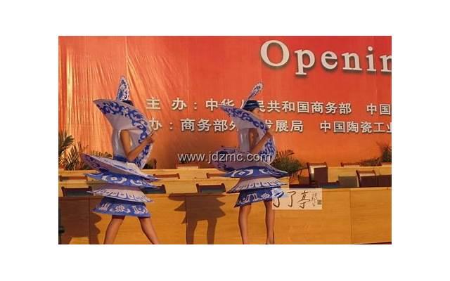 情书写给女生表白可复制（情恋草原舞蹈视频）