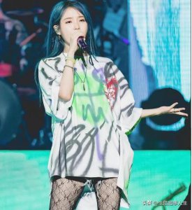​IU是什么公司的演员？IU李知恩为何如此受欢迎？IU个人简介